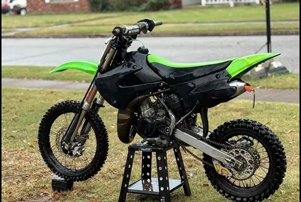 2012 Kawasaki KX - Image 2 of 4