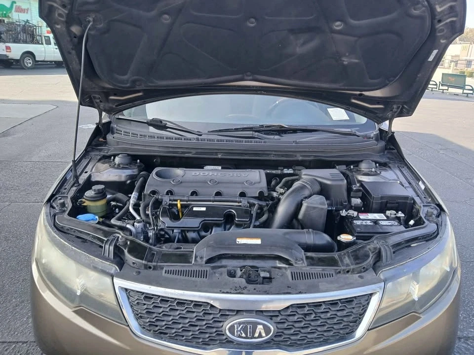 2012 Kia Forte - Image 9 of 11
