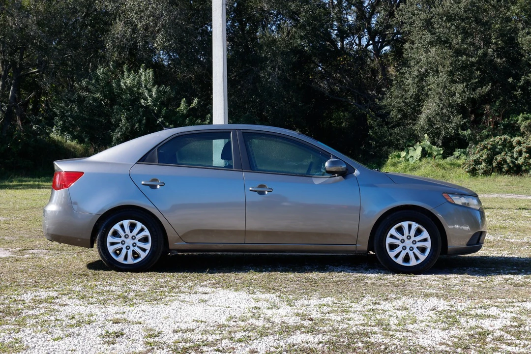 2012 Kia Forte - Image 13 of 21