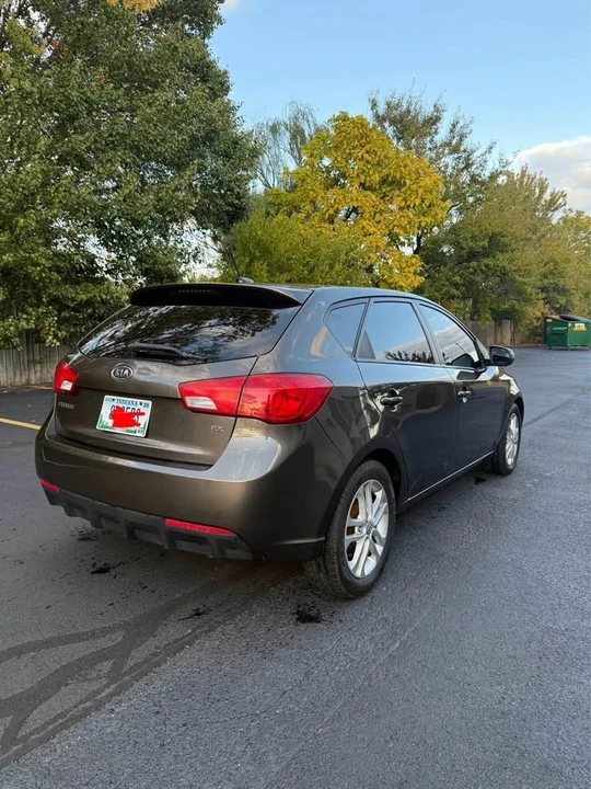 2012 Kia Forte - Image 8 of 14