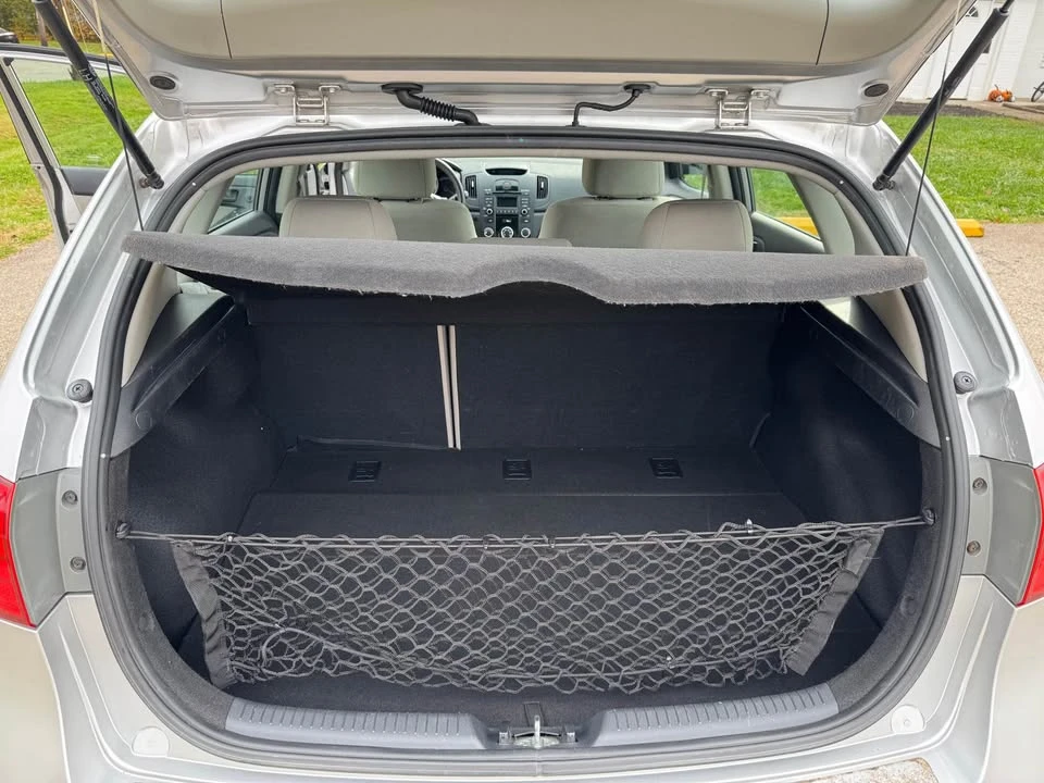 2012 Kia Forte - Image 11 of 14