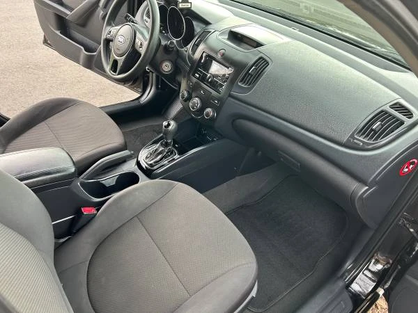 2012 Kia Forte - Image 6 of 9