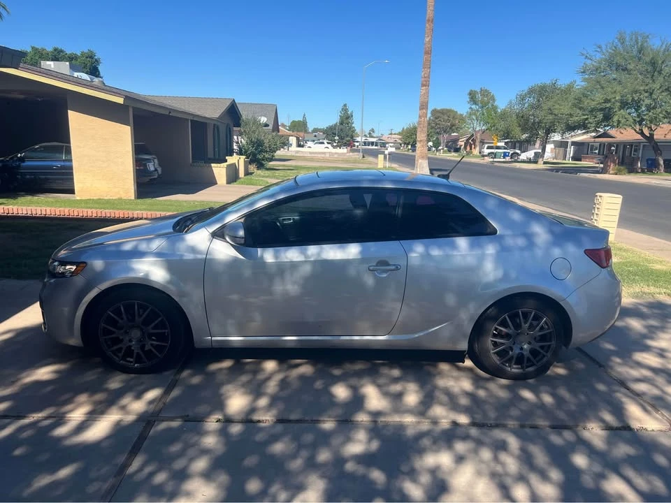 2012 Kia Forte - Image 2 of 5