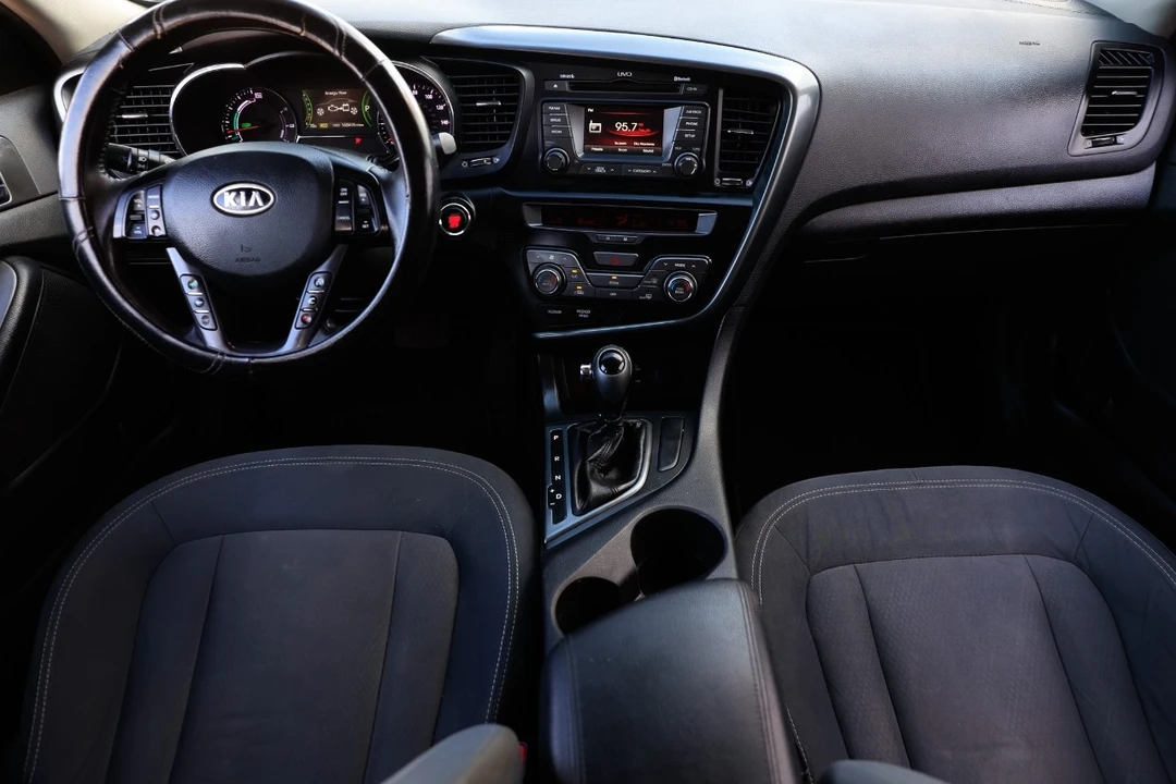 2012 Kia Optima/K5 - Image 2 of 12