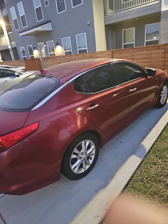 2012 Kia Optima/K5 - Image 4 of 5