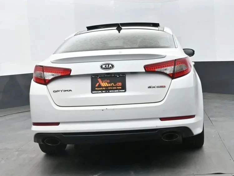 2012 Kia Optima/K5 - Image 8 of 12