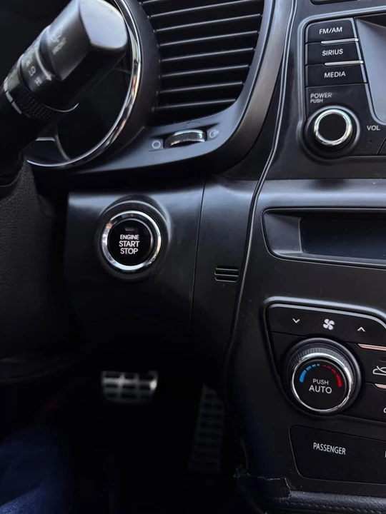 2012 Kia Optima/K5 - Image 16 of 19