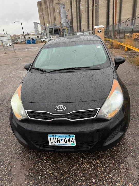 2012 Kia Rio - Image 2 of 5