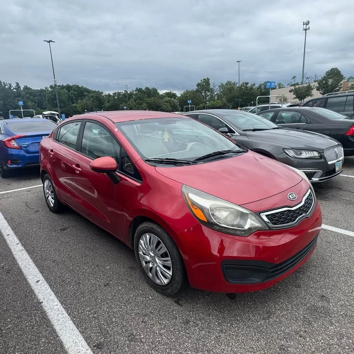 2012 Kia Rio - Image 2 of 7