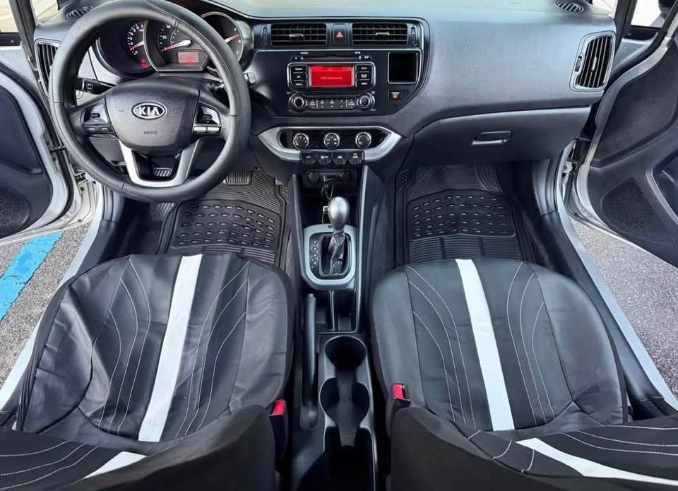2012 Kia Rio - Image 4 of 4