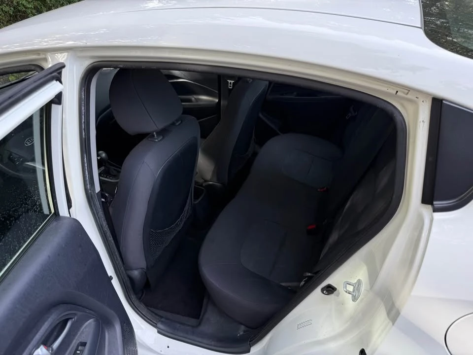 2012 Kia Rio - Image 6 of 9