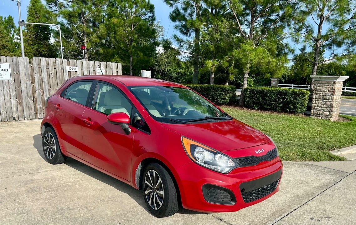 2012 Kia Rio - Image 2 of 9