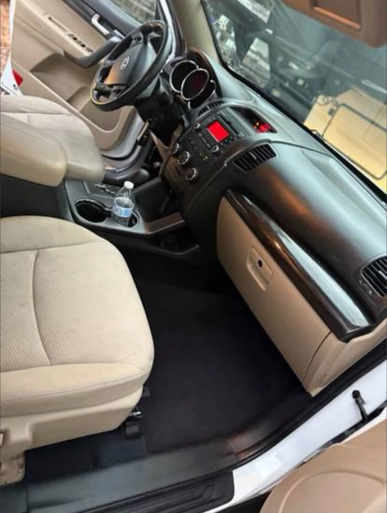 2012 Kia Sorento - Image 6 of 10