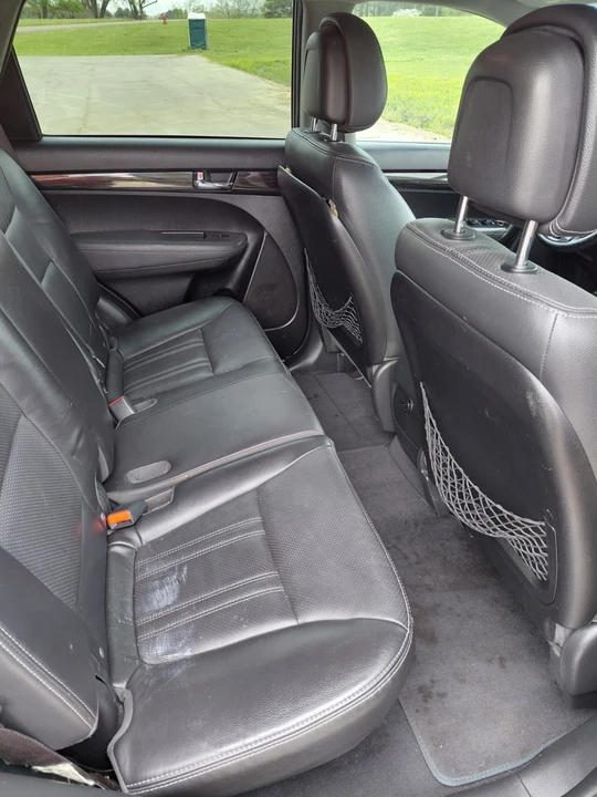 2012 Kia Sorento - Image 17 of 26