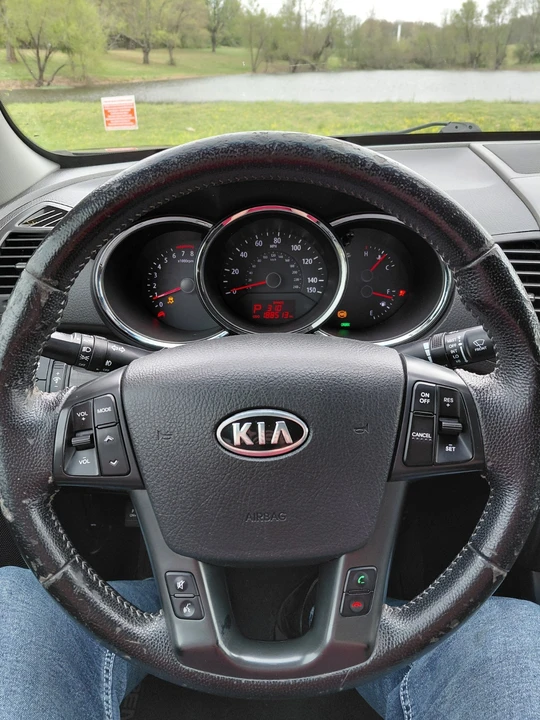 2012 Kia Sorento - Image 22 of 26