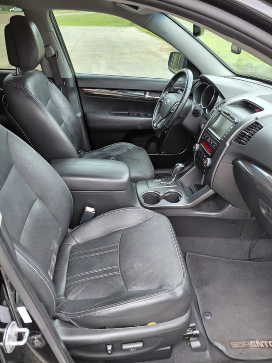 2012 Kia Sorento - Image 18 of 26