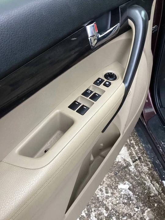 2012 Kia Sorento - Image 20 of 21