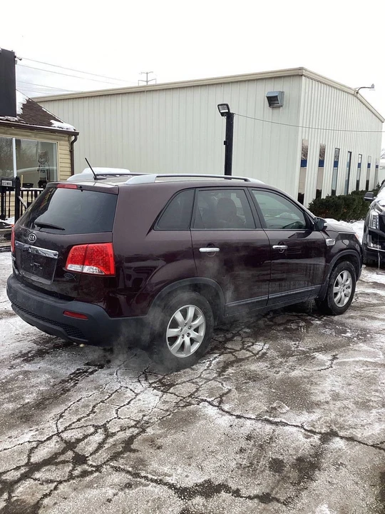 2012 Kia Sorento - Image 12 of 21