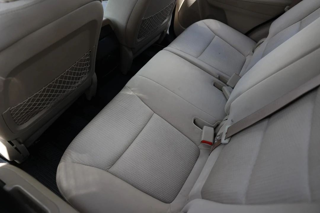 2012 Kia Sorento - Image 10 of 21