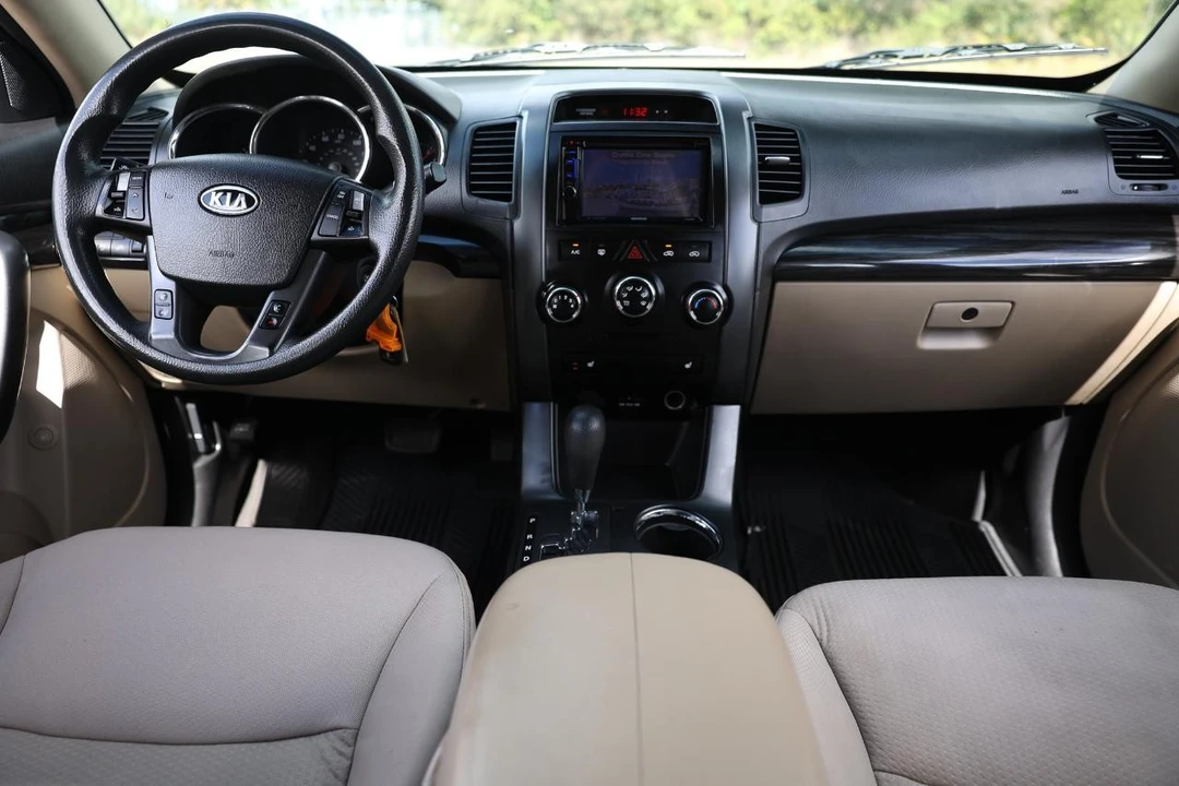 2012 Kia Sorento - Image 20 of 21