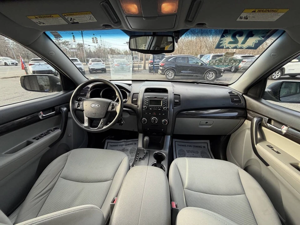 2012 Kia Sorento - Image 28 of 31