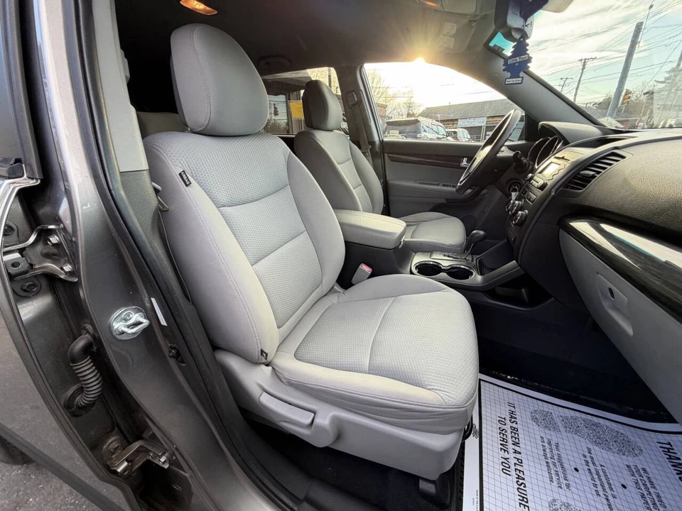 2012 Kia Sorento - Image 30 of 31
