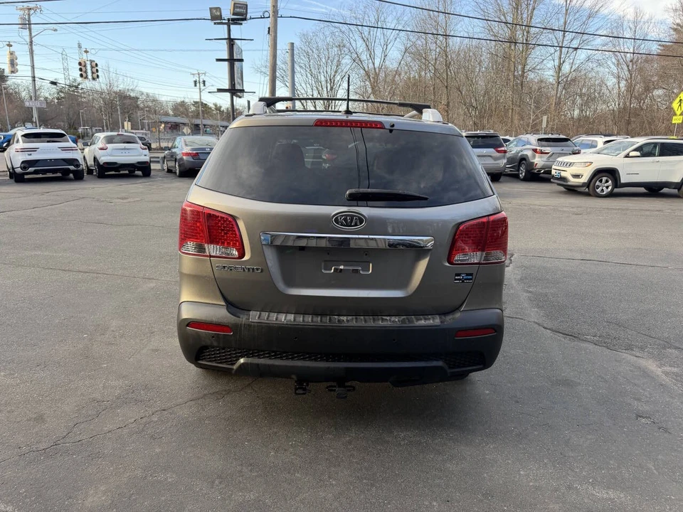 2012 Kia Sorento - Image 12 of 31