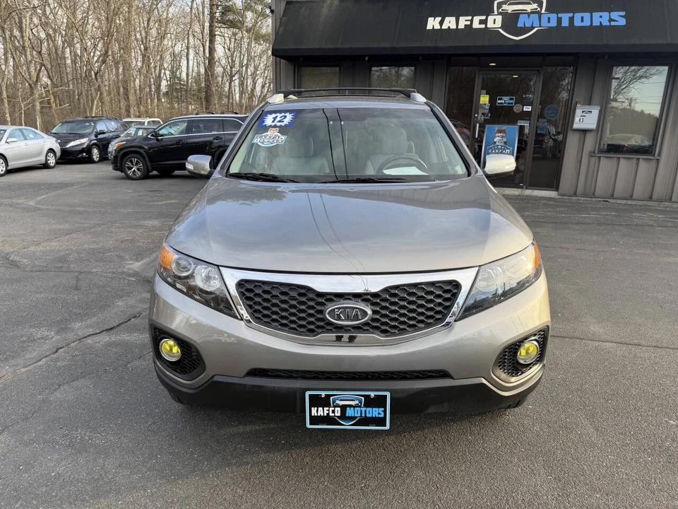 2012 Kia Sorento - Image 2 of 31