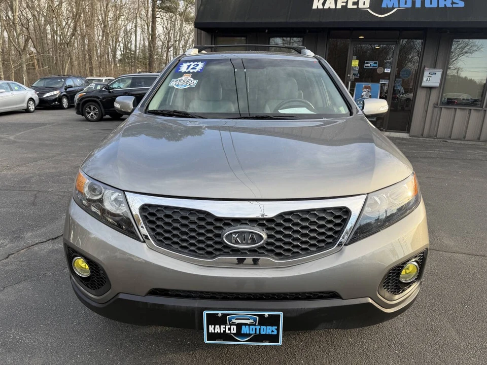 2012 Kia Sorento - Image 5 of 31