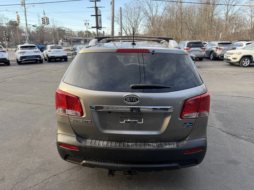 2012 Kia Sorento - Image 9 of 31