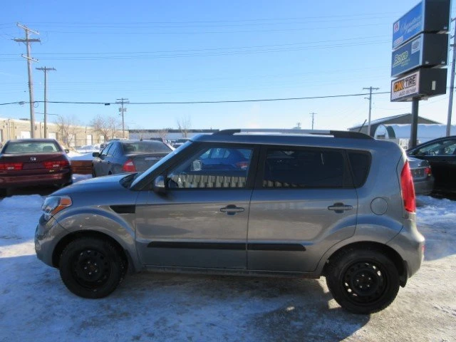 2012 Kia Soul - Image 8 of 18