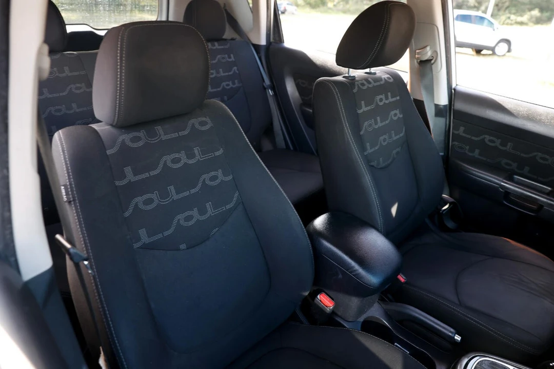 2012 Kia Soul - Image 18 of 21