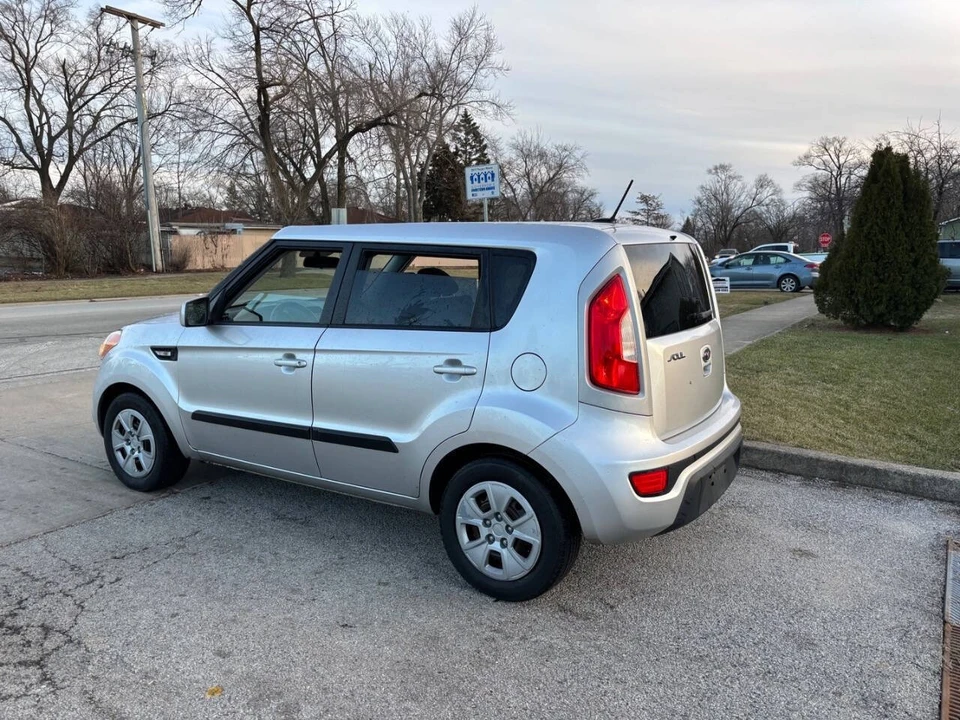 2012 Kia Soul - Image 13 of 20