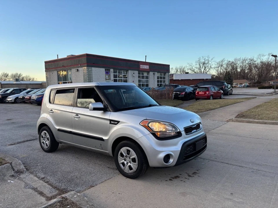 2012 Kia Soul - Image 5 of 20
