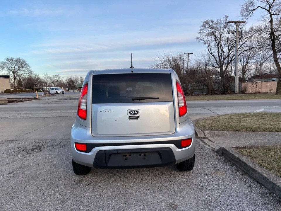 2012 Kia Soul - Image 11 of 20