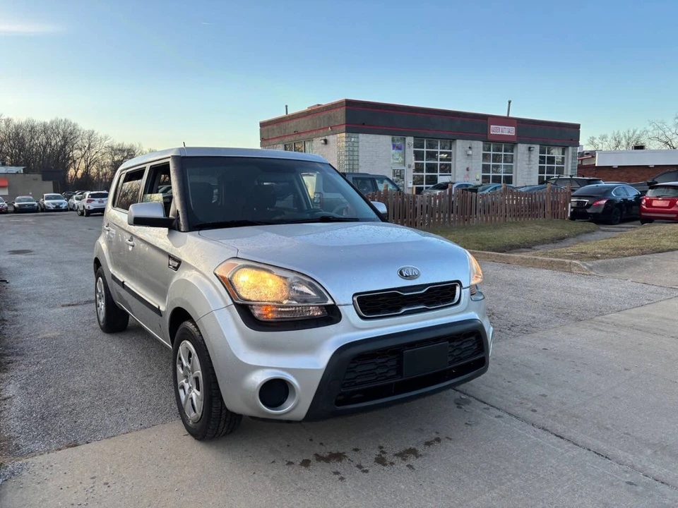 2012 Kia Soul - Image 2 of 20