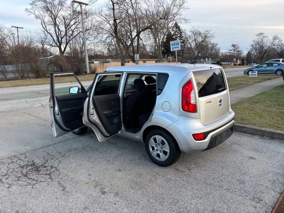 2012 Kia Soul - Image 16 of 20