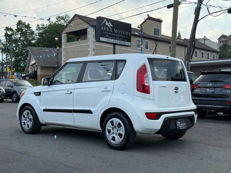 2012 Kia Soul - Image 5 of 12