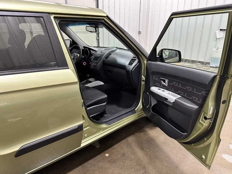2012 Kia Soul - Image 16 of 21