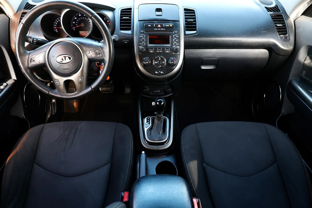 2012 Kia Soul - Image 2 of 12