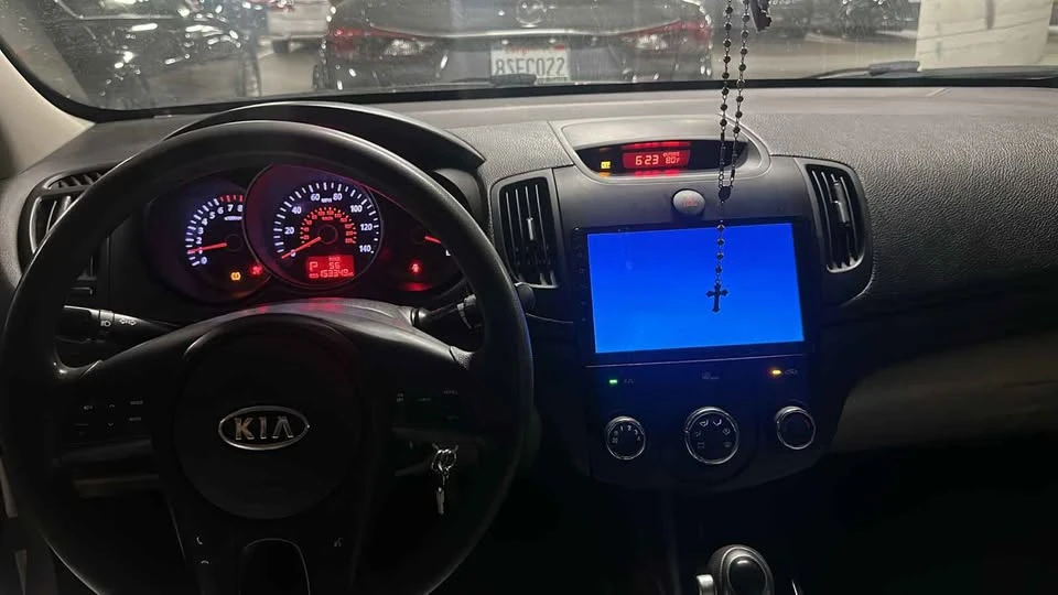 2012 Kia Forte - Image 4 of 5