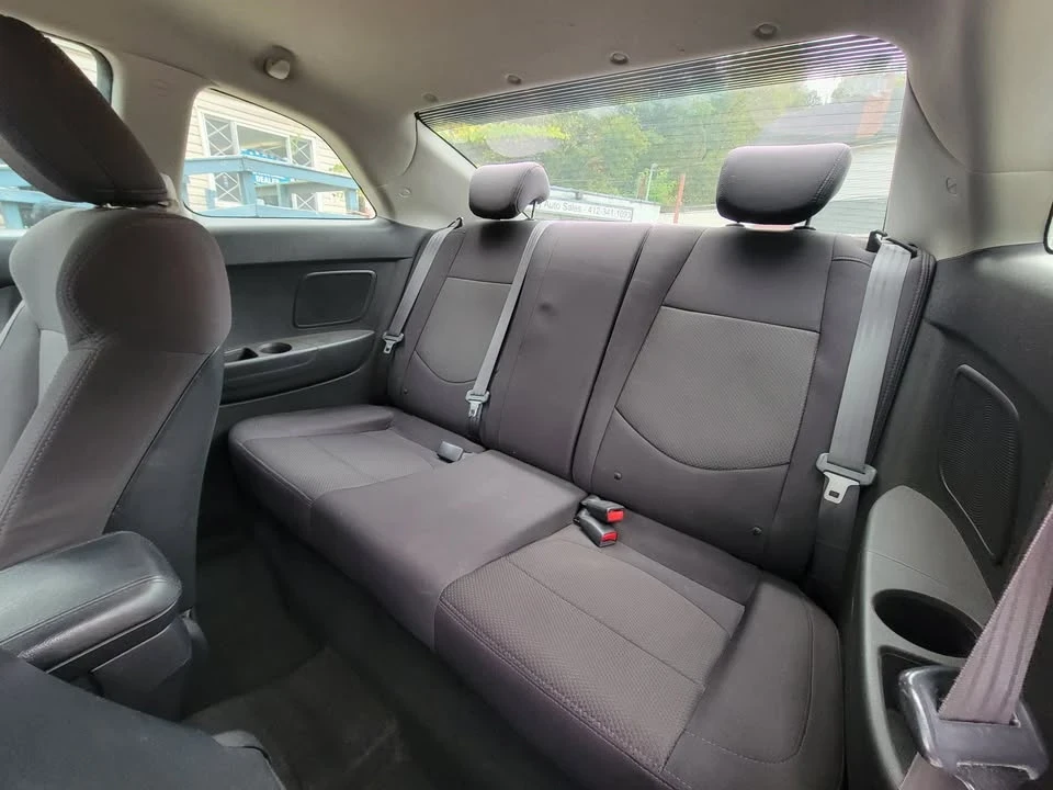 2012 Kia Forte - Image 8 of 9