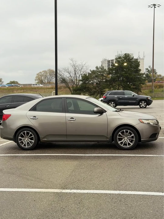 2012 Kia Forte - Image 3 of 7