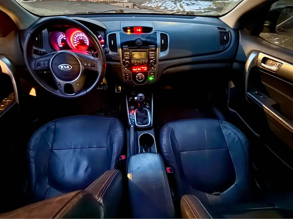 2012 Kia Forte - Image 8 of 8