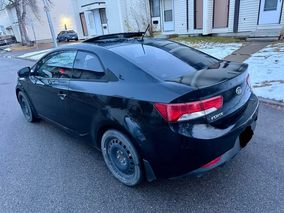 2012 Kia Forte - Image 4 of 8