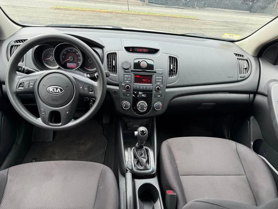 2012 Kia Forte - Image 8 of 12