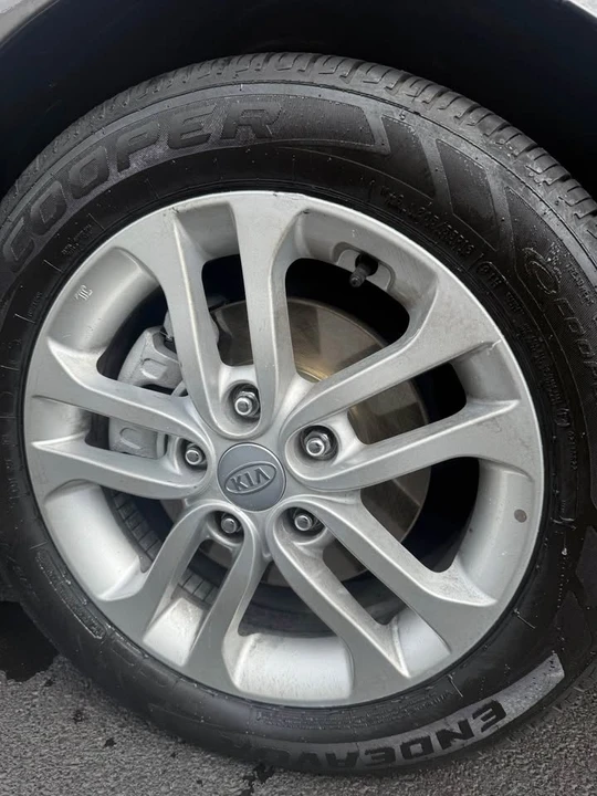 2012 Kia Forte - Image 7 of 14