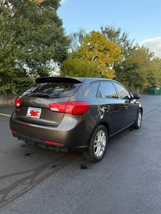 2012 Kia Forte - Image 8 of 15