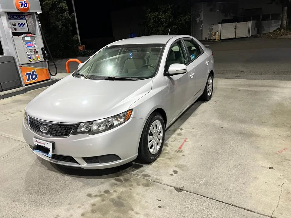 2012 Kia Forte - Image 6 of 10