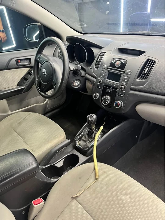 2012 Kia Forte - Image 4 of 5